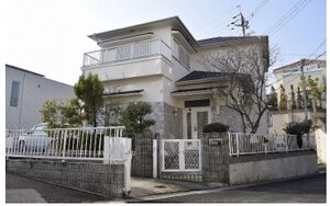 香里ケ丘12丁目貸家