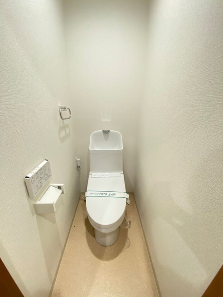 トイレ エンシェア外大前