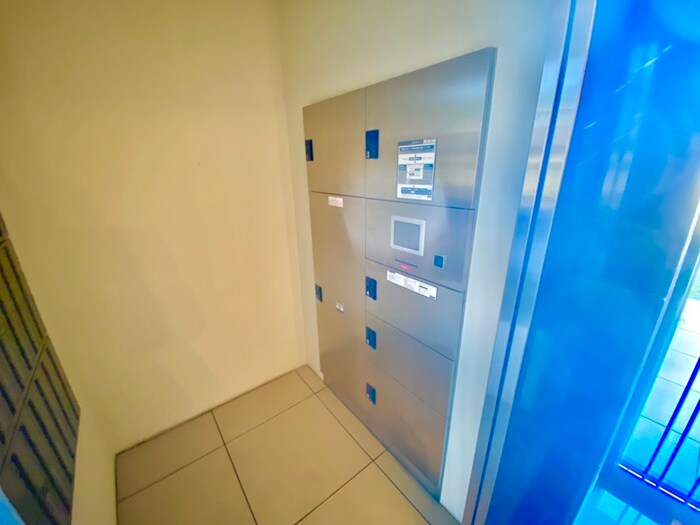 駐輪場 プレミアム菱屋西