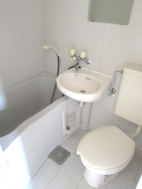 バス／シャワールーム等 RHYTHM新石切B棟