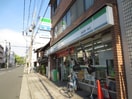 ファミリーマート麻田東一条店(コンビニ)まで160m ヴィラ鴨川