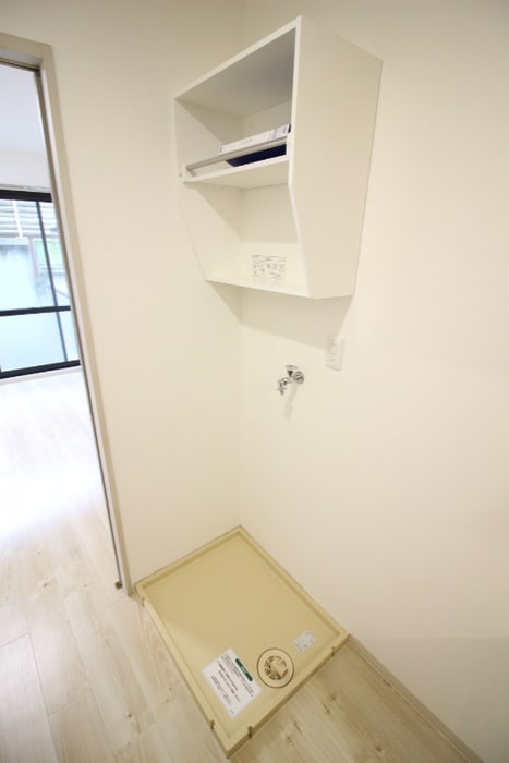 洗濯機置場 ﾓﾃﾞﾗｰﾄ･ﾅｵ