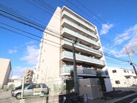 コモド江坂