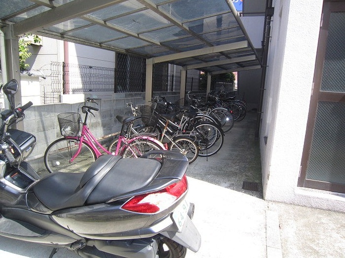 駐輪場 アンピエスＫ