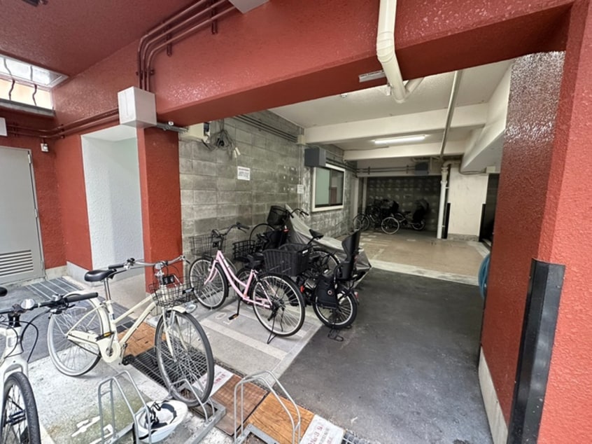 駐輪場 SAKIZO VILLA烏丸四条