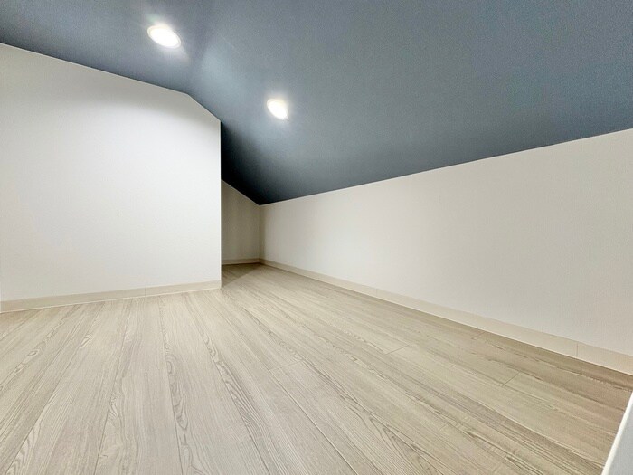 ロフト エヌエムスワサントドゥウエスト