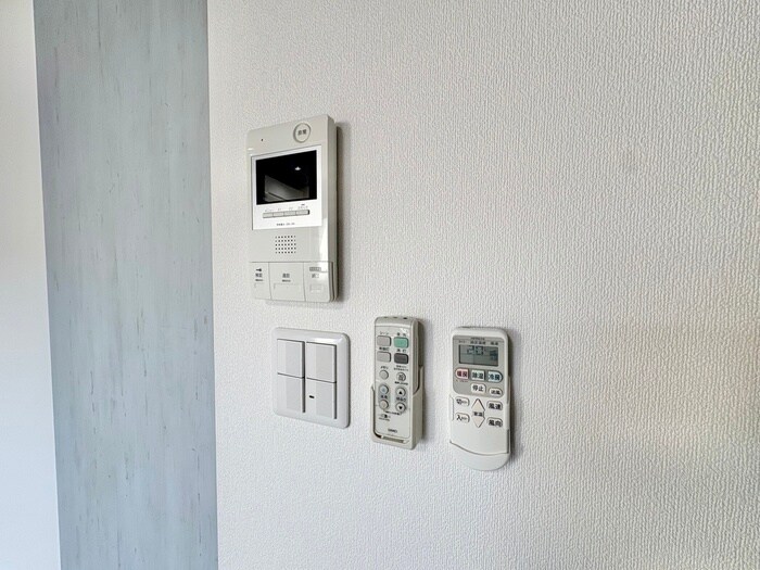 内観写真 エヌエムスワサントドゥウエスト