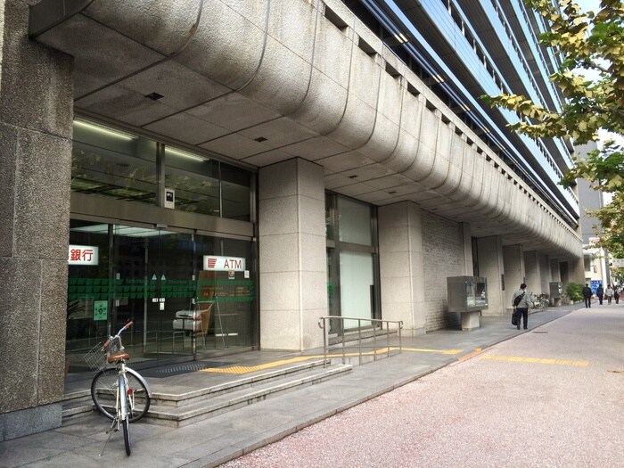 京都銀行(銀行)まで450m ロイヤル室町