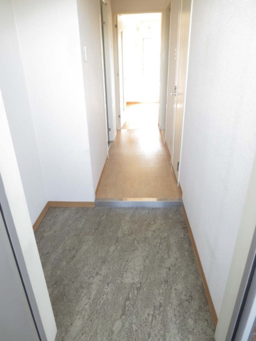 廊下 グリットハウス津久野