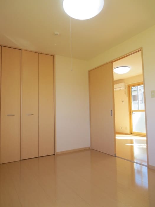 居室 サンフォ－ムハラダン