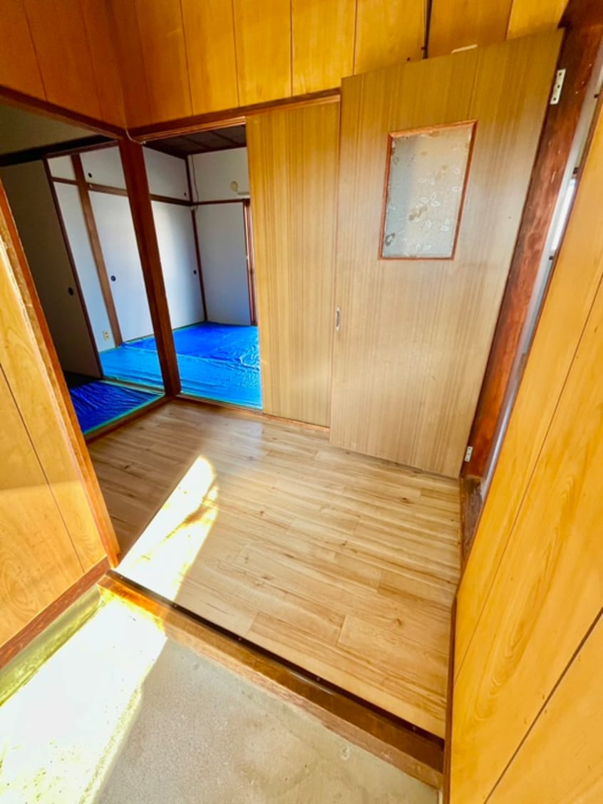 廊下 いずみハイツ