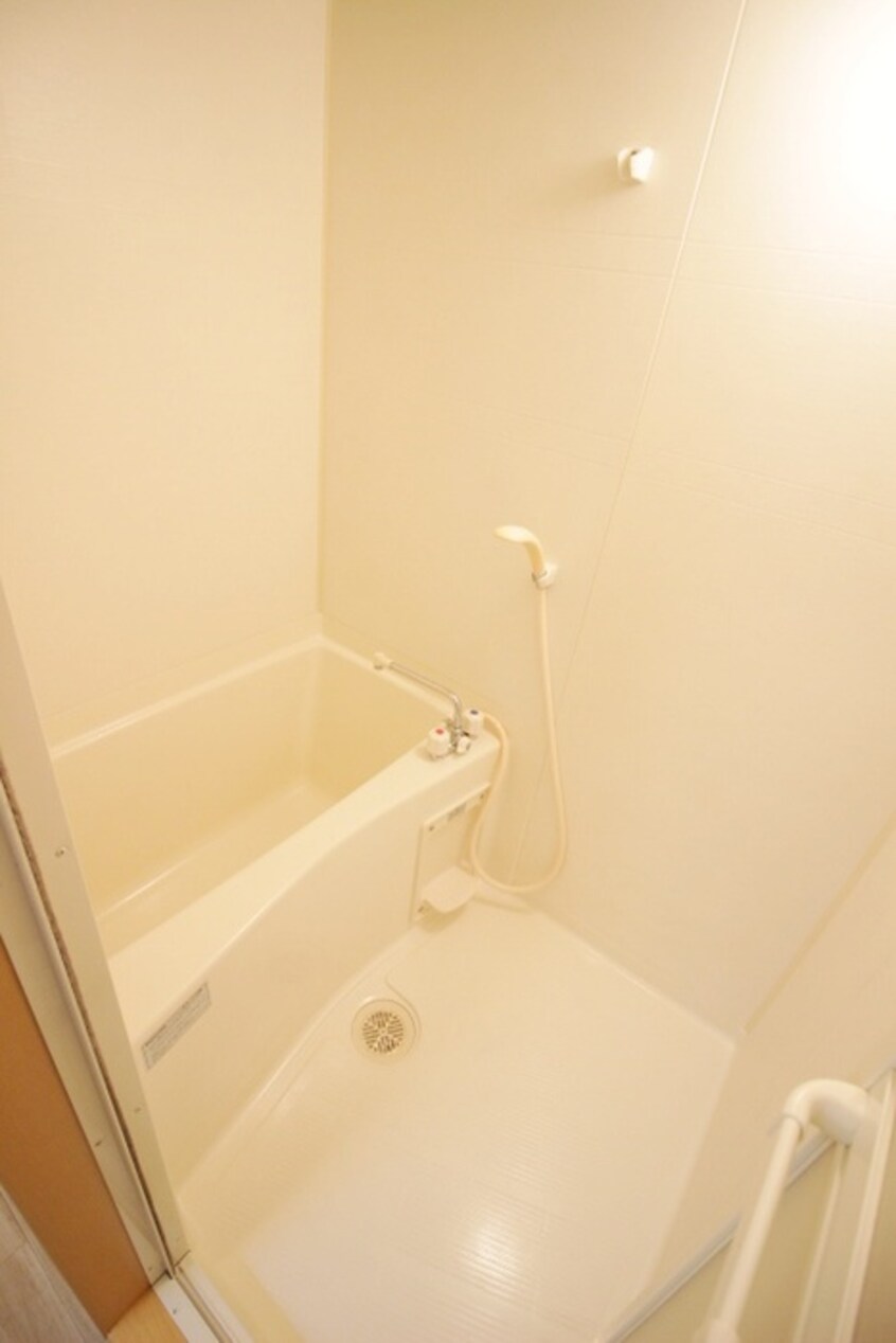 バス／シャワールーム等 ロイヤルメゾン北浜