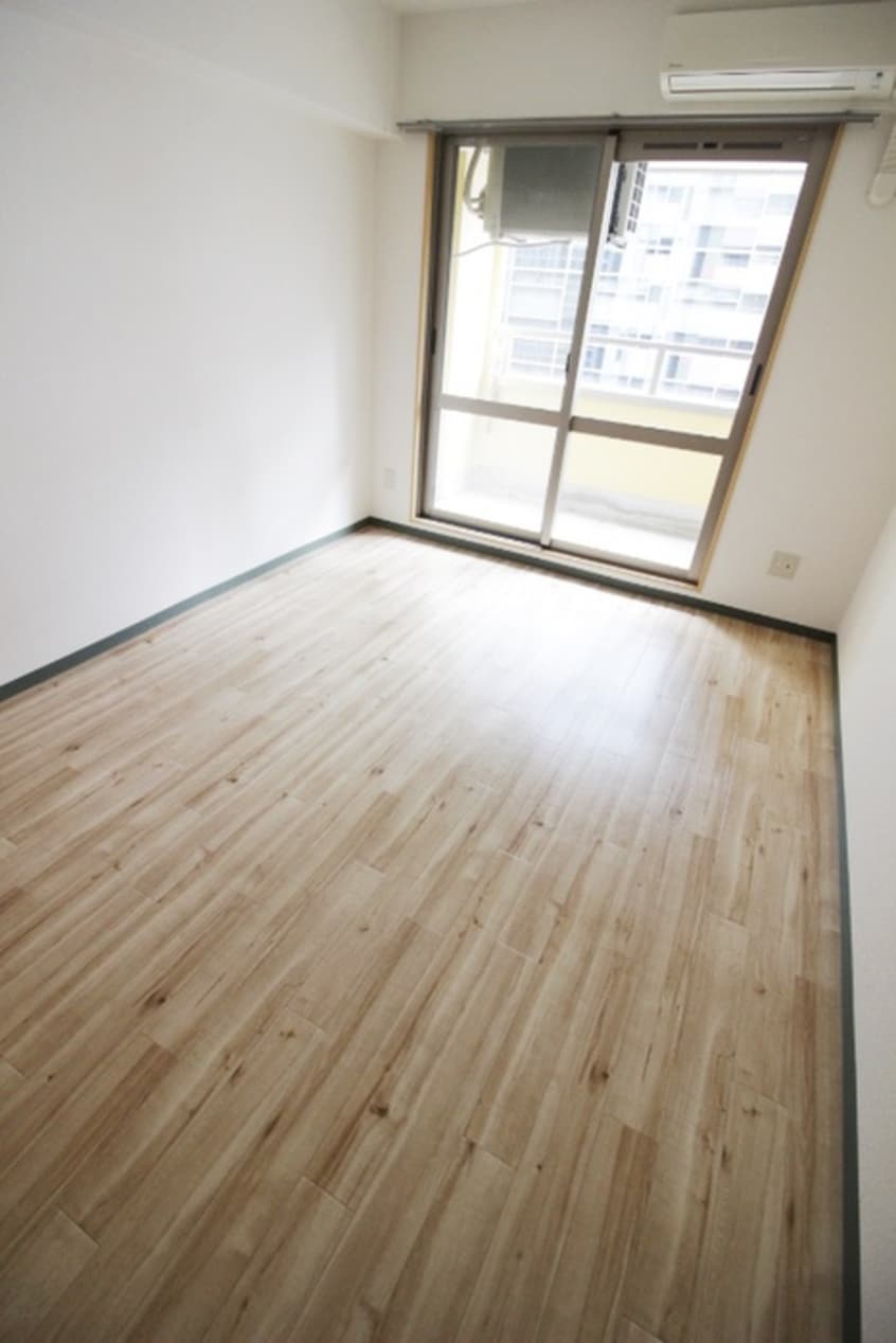 居室 ロイヤルメゾン北浜