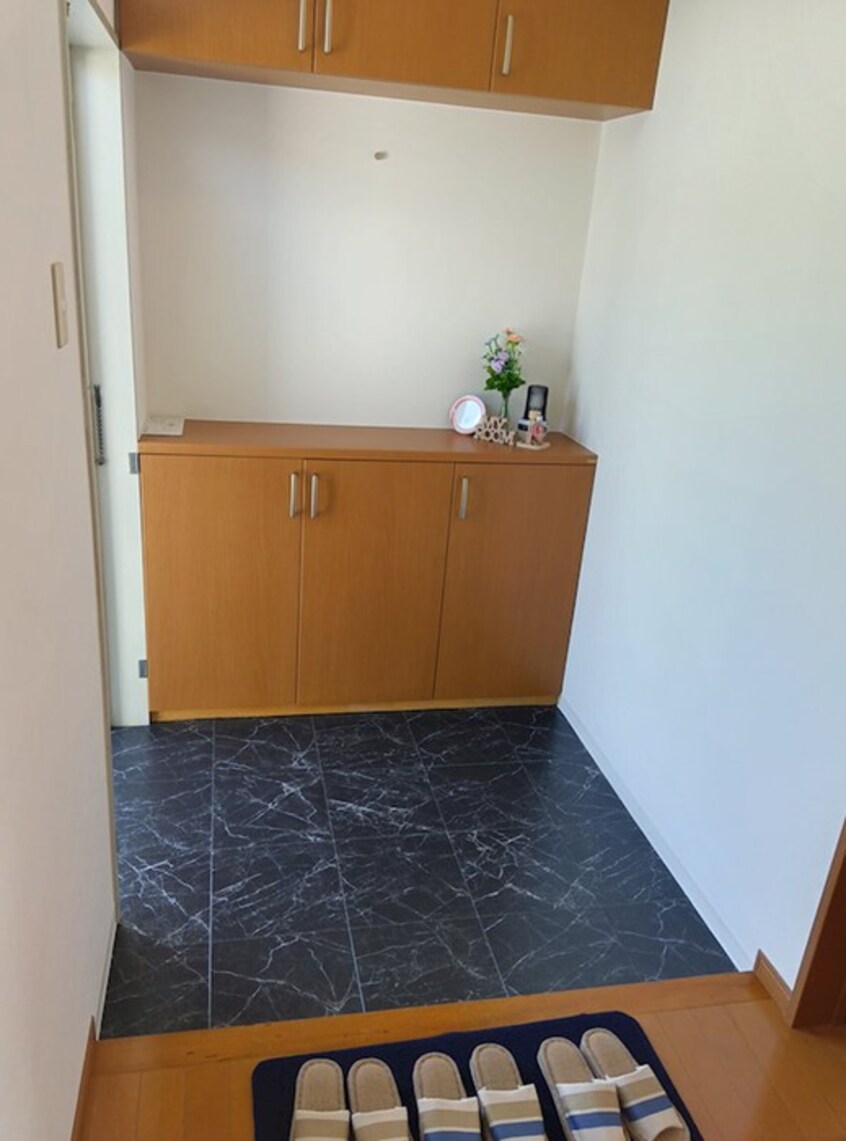 玄関 ヴィラ比叡