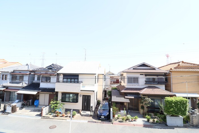 室内からの展望 粟生新家３丁目戸建