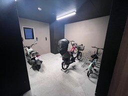 駐輪場