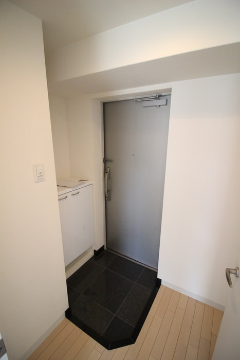 玄関 ｼﾞｭﾈ-ｾﾞ京町堀ﾊﾟ-ｸｻｲﾄﾞ(504)