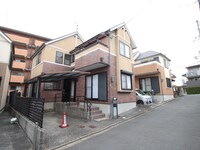 平野鳥居前町24番地貸家