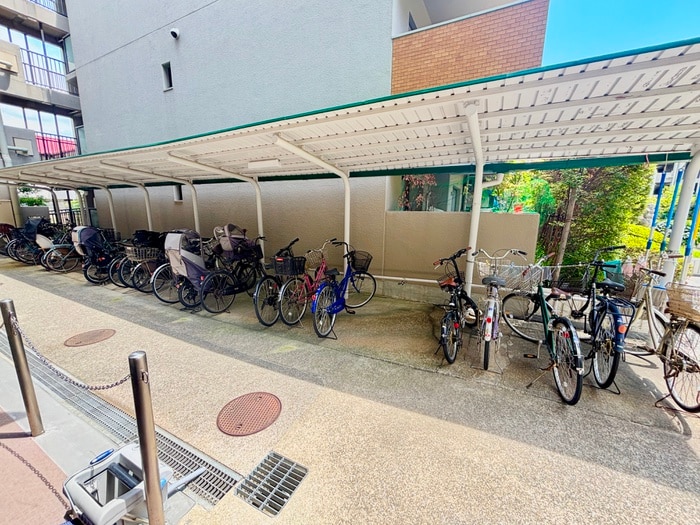 駐輪場 ロイヤル芦屋松浜（５３９）