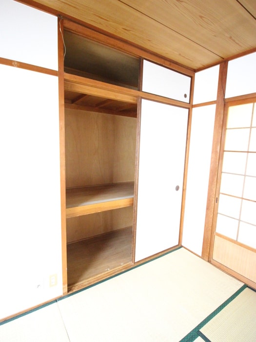 ロフト 賀来マンション