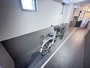 駐輪場 グランジュール綾小路