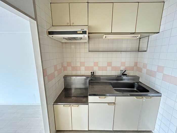 キッチン エミネンス辻本Ⅱ