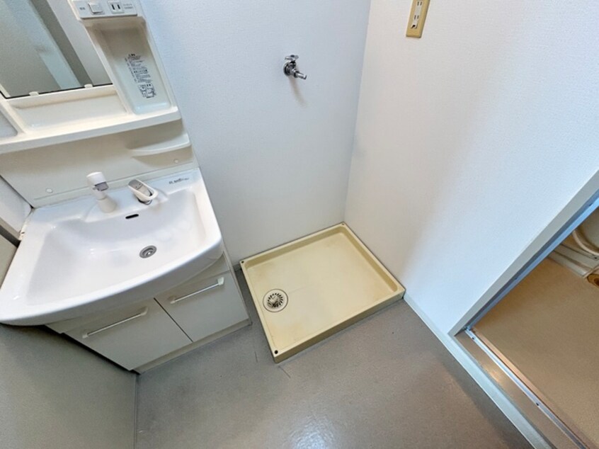 洗濯機置場 エミネンス辻本Ⅱ