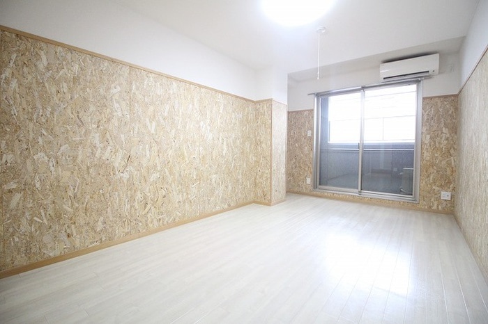 居室 Delizia三条堀川