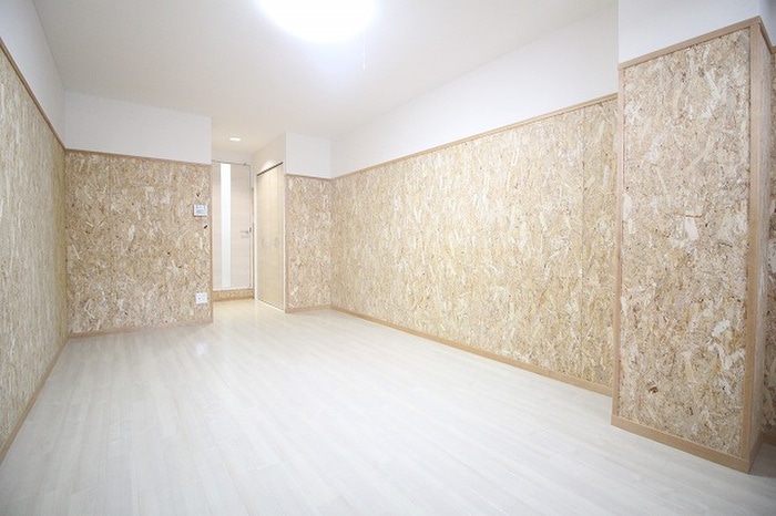 居室 Delizia三条堀川