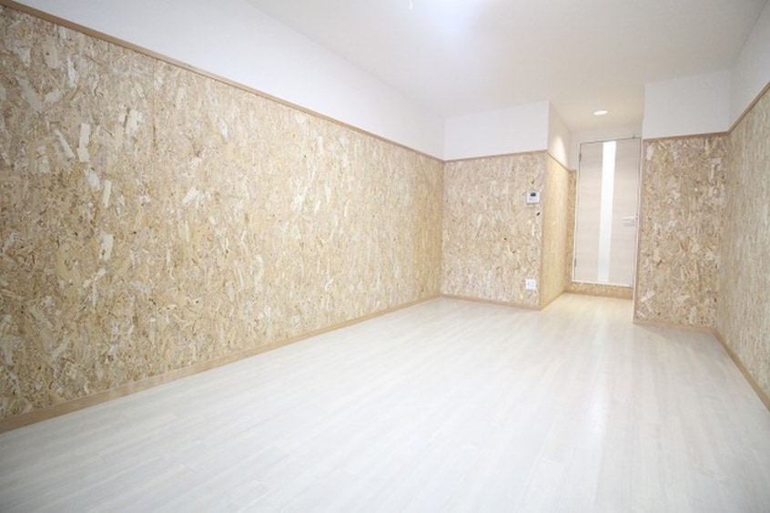 居室 Delizia三条堀川