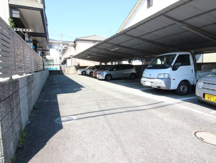 駐車場 ネスト旭ヶ丘