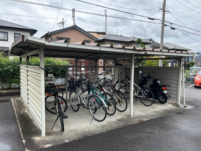 駐輪場 ハイム千部野