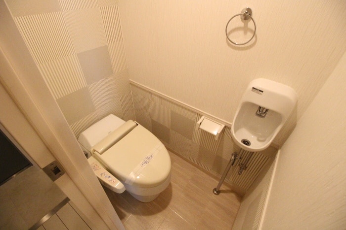 トイレ プリオ－レ衣笠