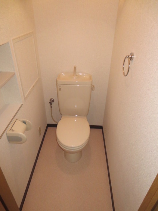 トイレ カモンコ－ト岸里