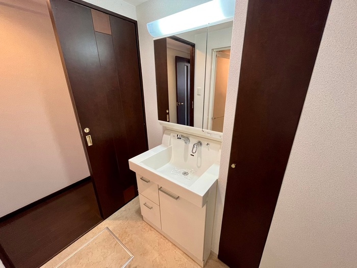 洗面 ベラジオ京都清水（３０５）