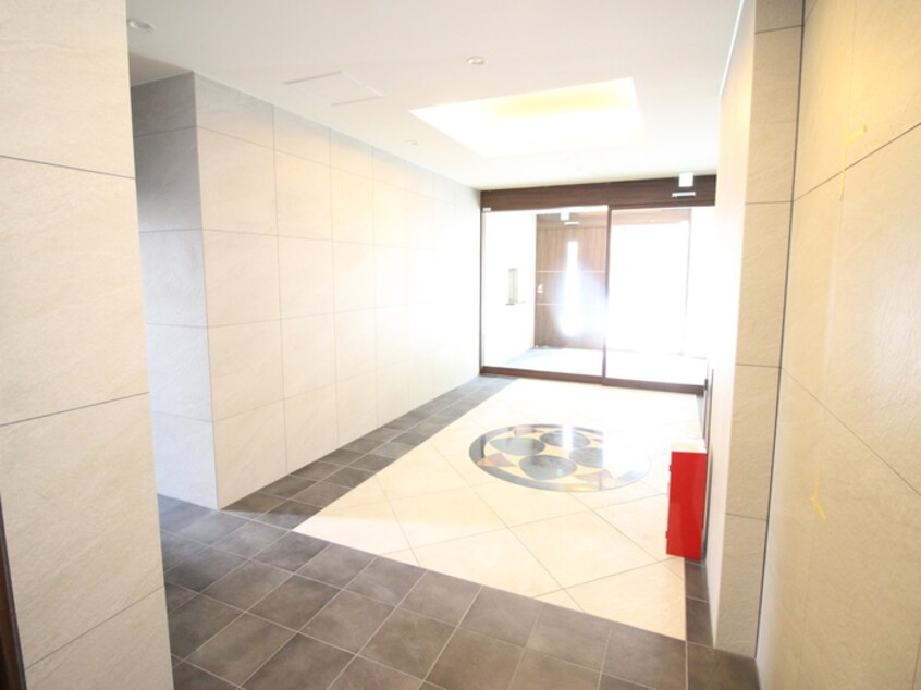 エントランス部分 サンメゾン16