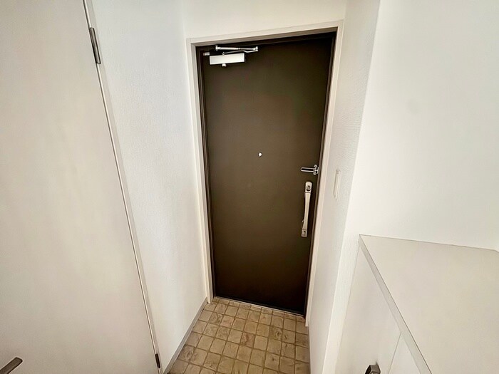 玄関 シティ－コ－ト南瓦町Ⅱ