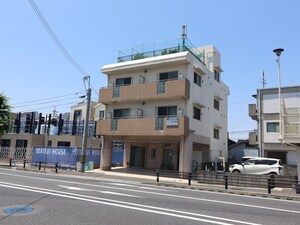 ベア－レ伸和