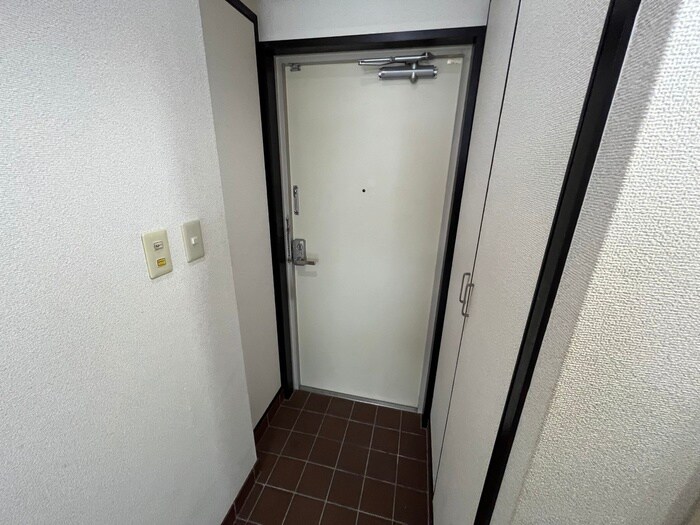 玄関 メリーヒル緑地公園