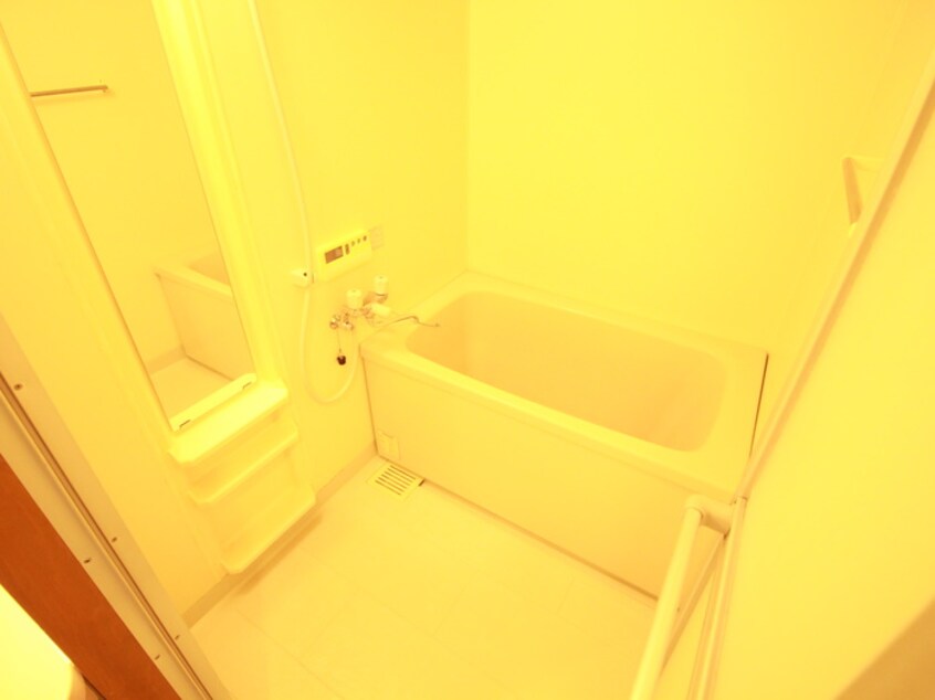 バス／シャワールーム等 シェリール甲東園