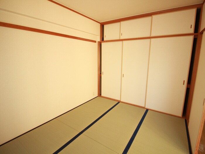 居室 シェリール甲東園