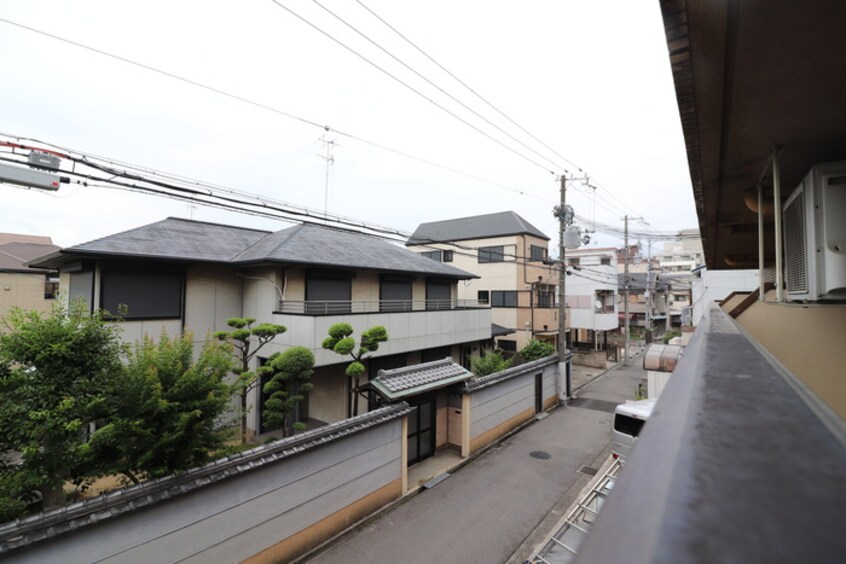 室内からの展望 ＢＯＮＮＥ出屋敷