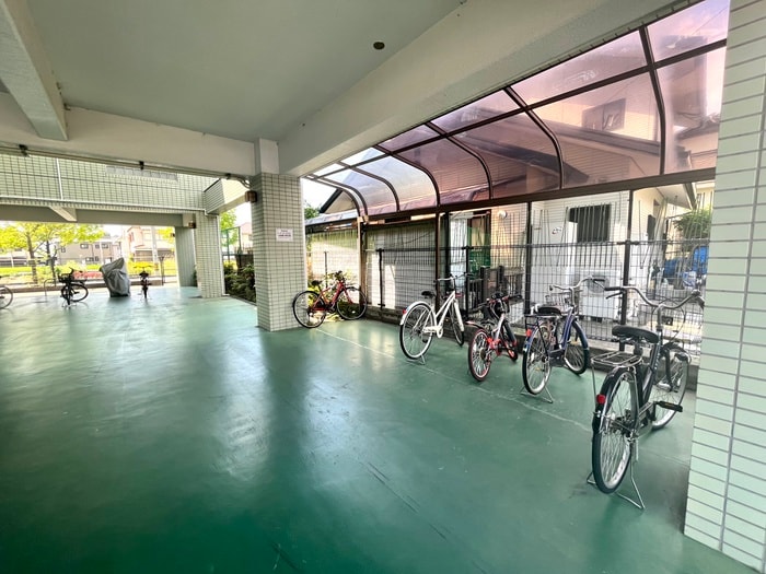 駐輪場 ﾊｲﾂＦＩＧＴＲＥＥ
