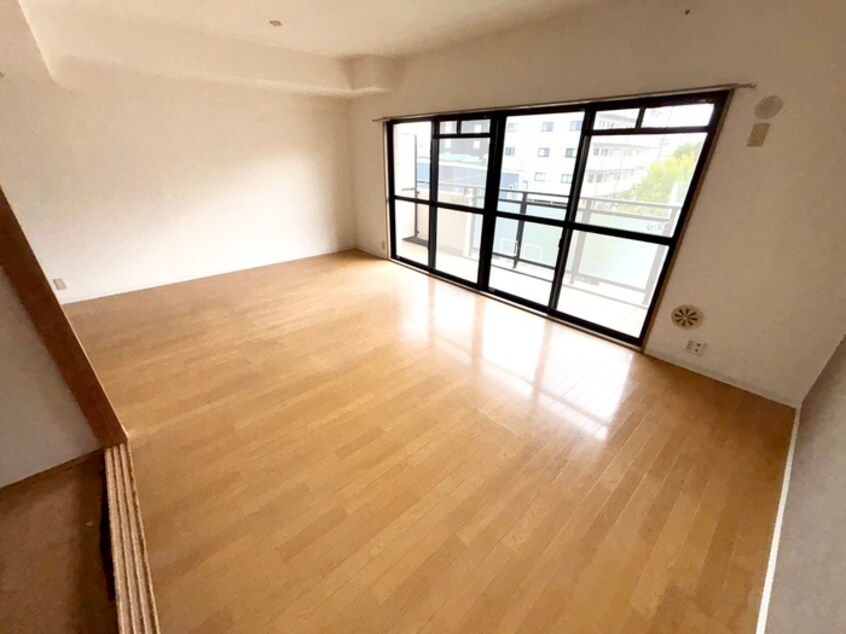 居室 ベルパレス高木