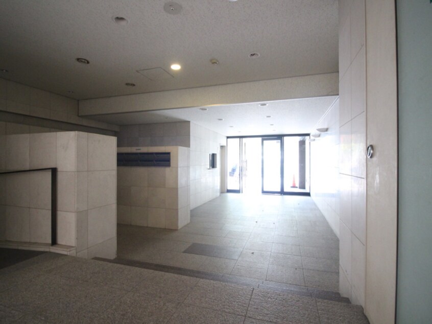 エントランス部分 ベルパレス高木