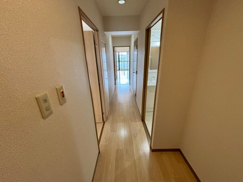 廊下 ベルパレス高木
