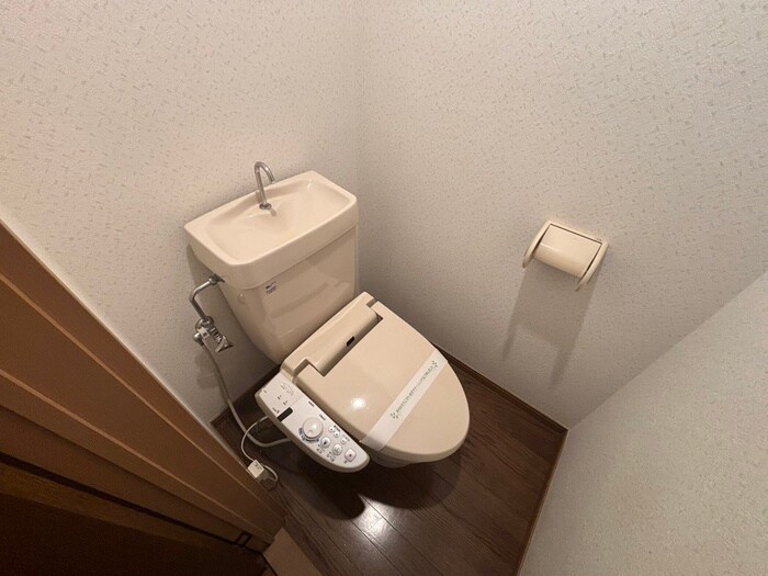 トイレ ホワイトレ－ク