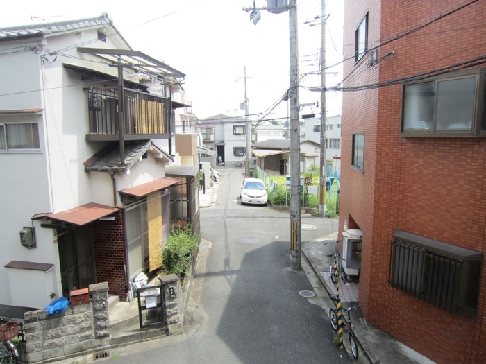 室内からの展望 クリオコ－ト磯島