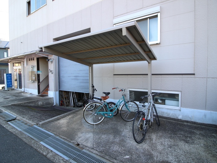駐輪場 東華苑コ－ポ