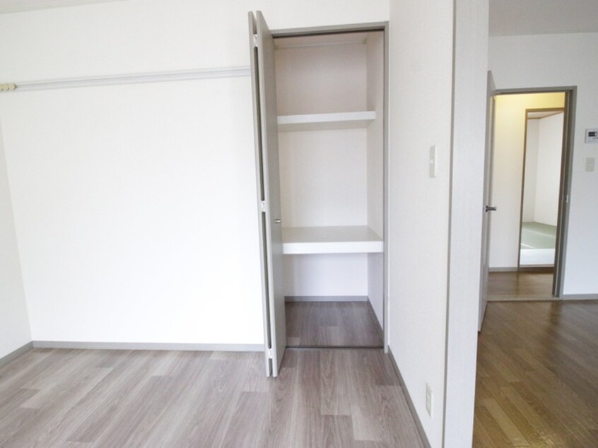 収納 サンハイム西海